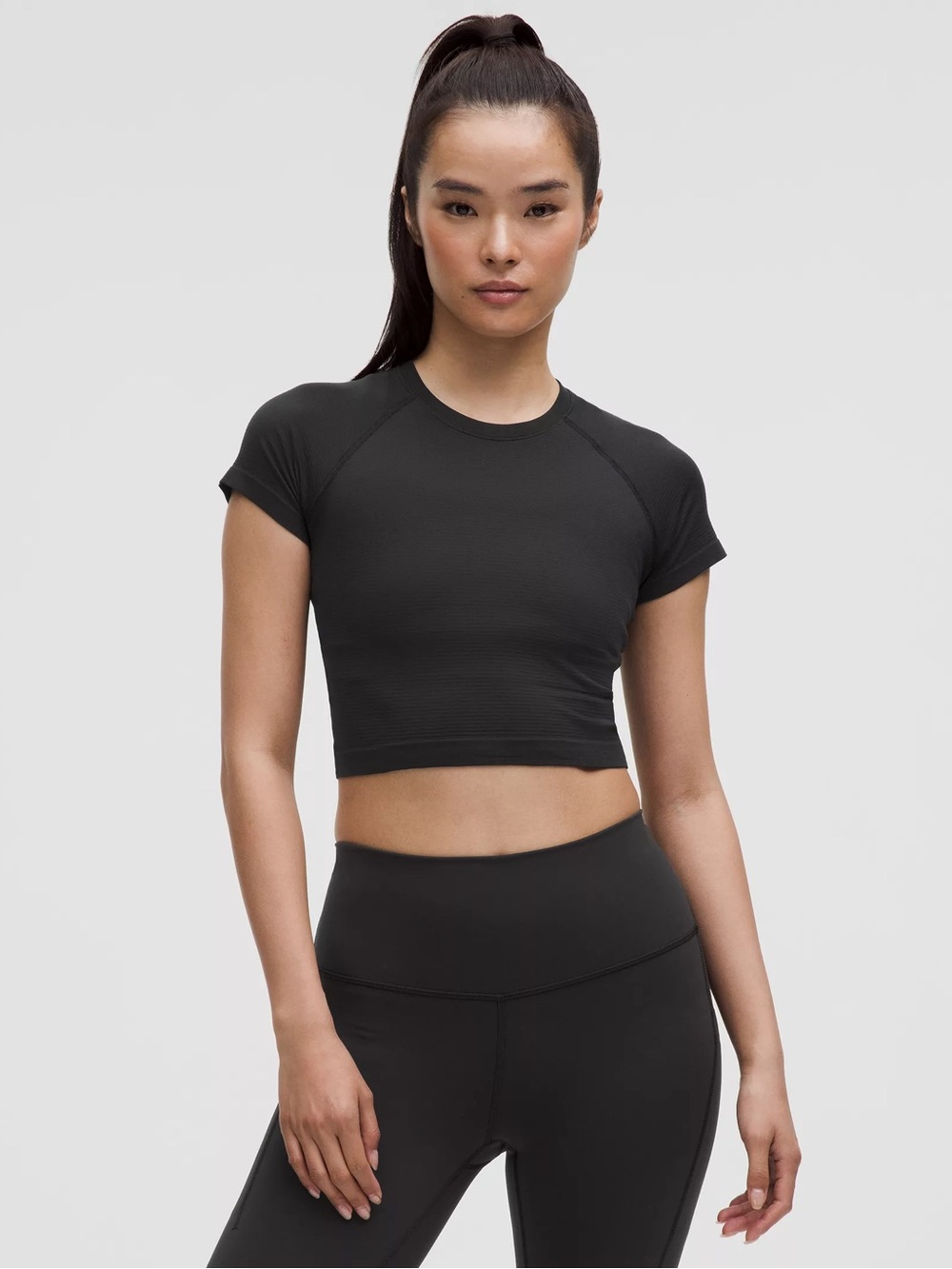 lululemon Black Cropped swiftly tech